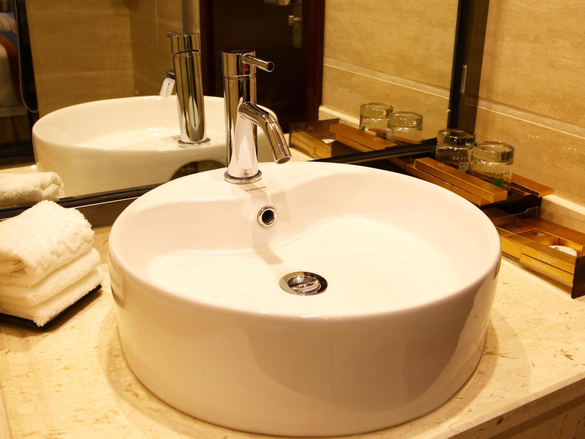 Mingcheng Times Hotel Chengdu Bagian luar foto