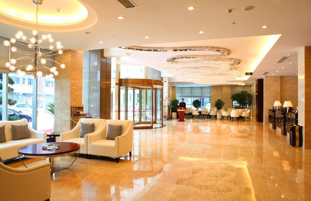 Mingcheng Times Hotel Chengdu Bagian luar foto