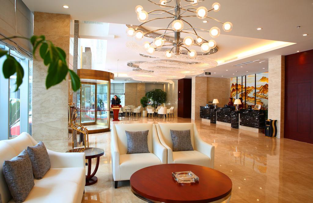 Mingcheng Times Hotel Chengdu Bagian luar foto