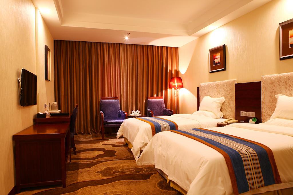 Mingcheng Times Hotel Chengdu Ruang foto