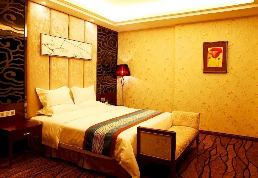 Mingcheng Times Hotel Chengdu Bagian luar foto